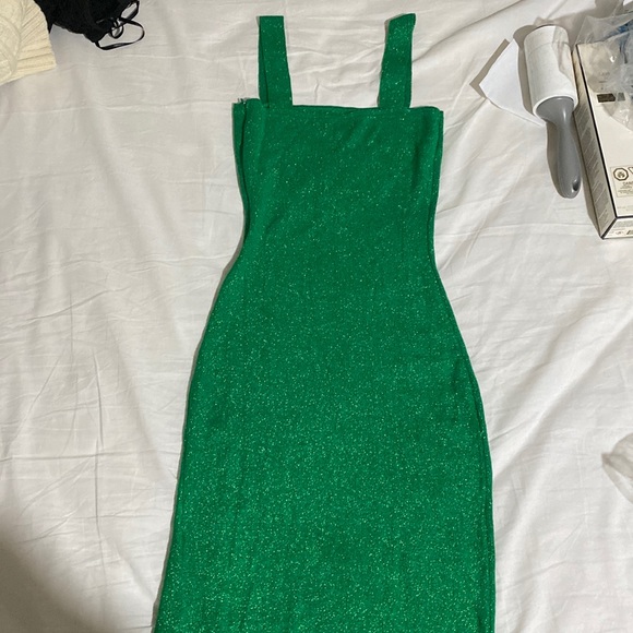 Superdown Zoe Square Neck Dress in Metallic Green - Picture 5 of 6